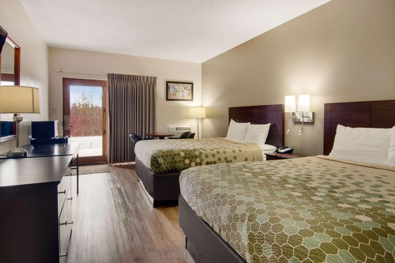 Econo Lodge Cadillac By Choice Εξωτερικό φωτογραφία