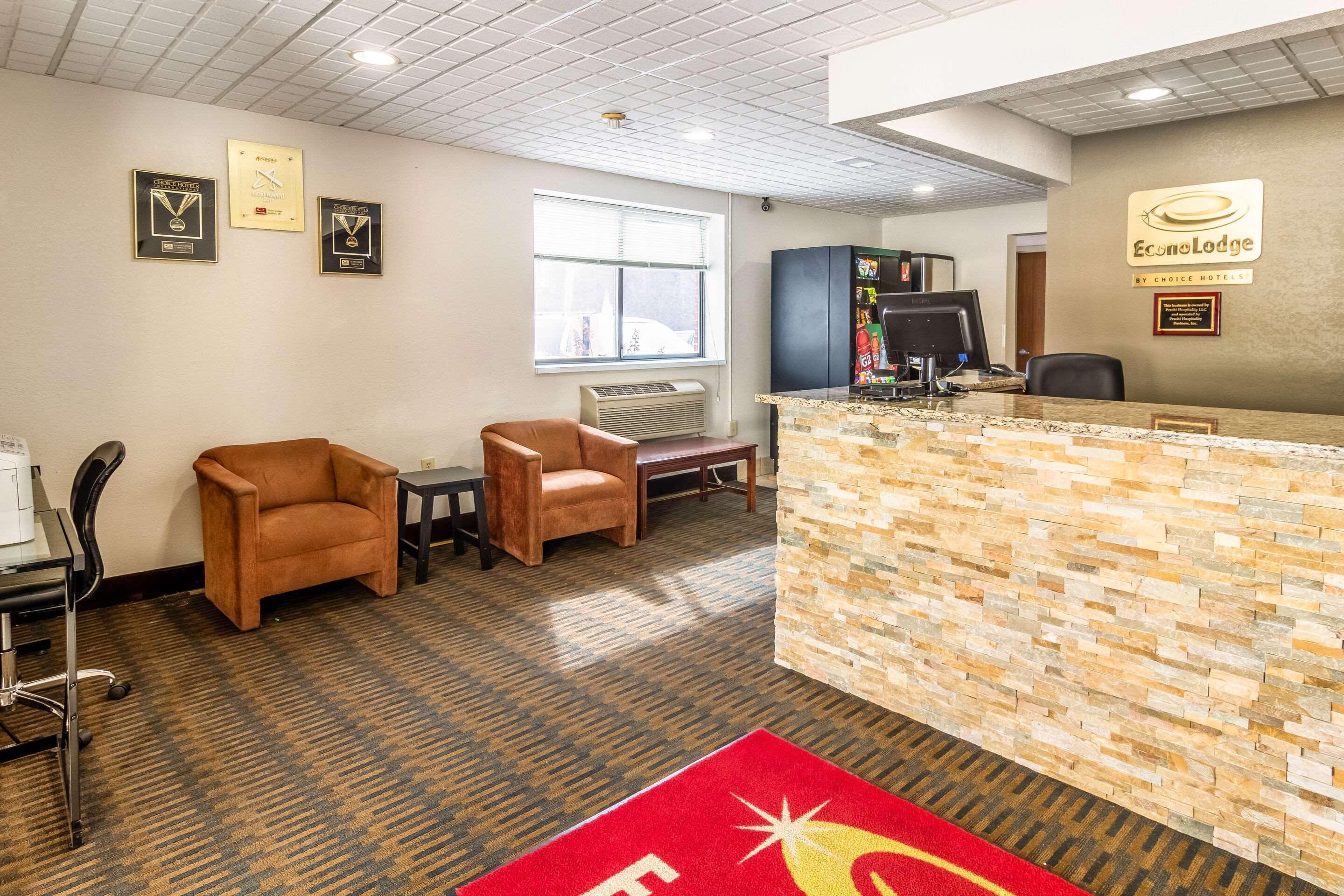 Econo Lodge Cadillac By Choice Εξωτερικό φωτογραφία