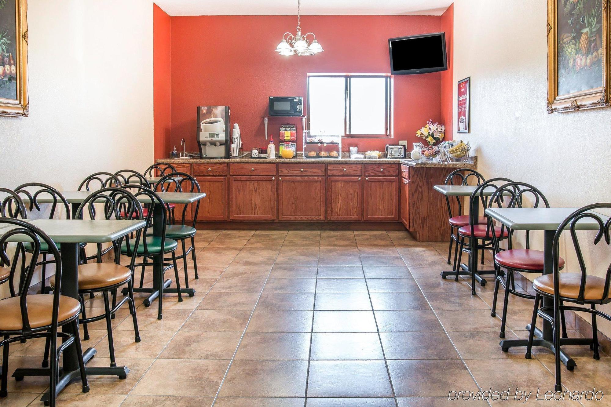 Econo Lodge Cadillac By Choice Εξωτερικό φωτογραφία